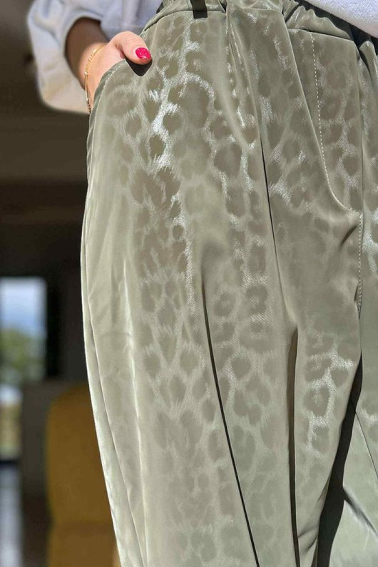 Leopard Barrel Pant Khaki